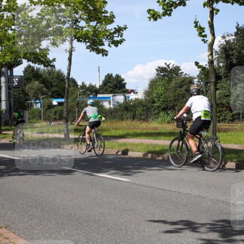 10.08.2025 - GEWOBA Citytriathlon Bremen Yannick Fuchs http://msf.ph/oto/8575478 10.08.2025 14:26:09 Radfahren 181, 220, 231, 273, 278, 325, 331, 446 meine-sportfotos.de