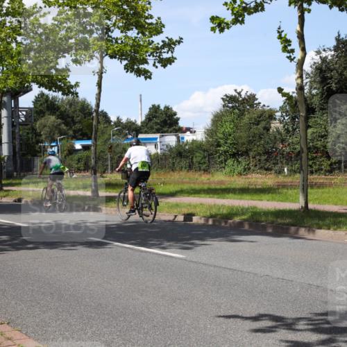10.08.2025 - GEWOBA Citytriathlon Bremen Yannick Fuchs http://msf.ph/oto/8575480 10.08.2025 14:26:10 Radfahren 181, 220, 231, 273, 278, 325, 331 meine-sportfotos.de