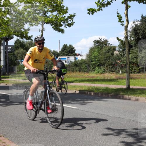 10.08.2025 - GEWOBA Citytriathlon Bremen Yannick Fuchs http://msf.ph/oto/8575495 10.08.2025 14:26:14 Radfahren 220, 231, 273, 278, 325, 331, 360 meine-sportfotos.de