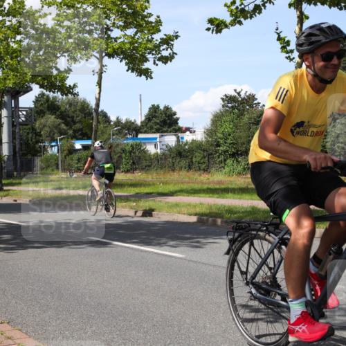 10.08.2025 - GEWOBA Citytriathlon Bremen Yannick Fuchs http://msf.ph/oto/8575496 10.08.2025 14:26:14 Radfahren 220, 231, 273, 278, 325, 331, 360 meine-sportfotos.de