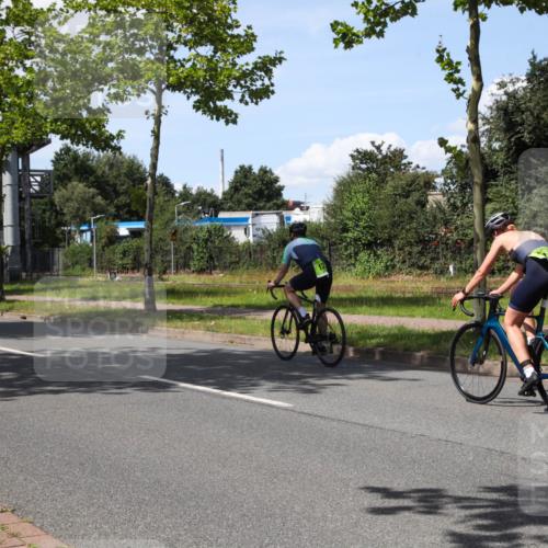10.08.2025 - GEWOBA Citytriathlon Bremen Yannick Fuchs http://msf.ph/oto/8575523 10.08.2025 14:26:22 Radfahren 231, 278, 360, 404, 453, 532 meine-sportfotos.de
