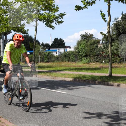 10.08.2025 - GEWOBA Citytriathlon Bremen Yannick Fuchs http://msf.ph/oto/8575586 10.08.2025 14:27:12 Radfahren 189, 196, 276, 286, 305, 318, 441, 457 meine-sportfotos.de