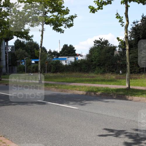 10.08.2025 - GEWOBA Citytriathlon Bremen Yannick Fuchs http://msf.ph/oto/8575596 10.08.2025 14:27:27 Radfahren 120, 156, 286, 320, 441 meine-sportfotos.de