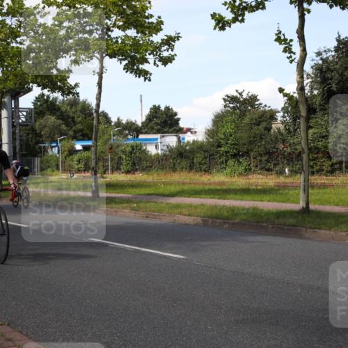 10.08.2025 - GEWOBA Citytriathlon Bremen Yannick Fuchs http://msf.ph/oto/8575674 10.08.2025 14:27:54 Radfahren 159, 194, 293, 322 meine-sportfotos.de
