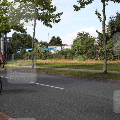 10.08.2025 - GEWOBA Citytriathlon Bremen Yannick Fuchs http://msf.ph/oto/8575681 10.08.2025 14:27:56 Radfahren 70, 159, 194, 293, 322 meine-sportfotos.de