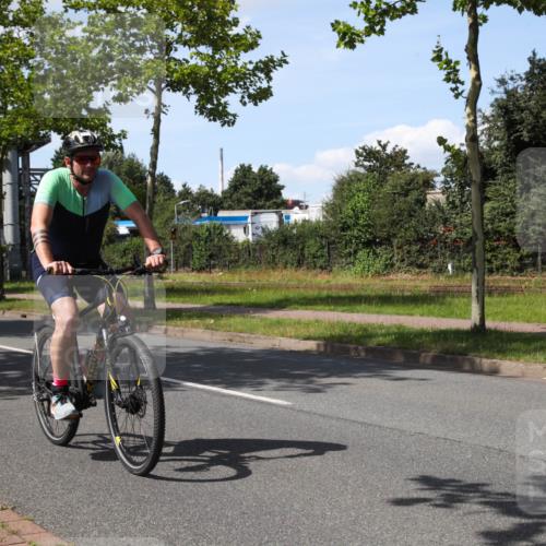 10.08.2025 - GEWOBA Citytriathlon Bremen Yannick Fuchs http://msf.ph/oto/8575717 10.08.2025 14:28:42 Radfahren 171, 193, 237, 350, 367, 401, 467, 483 meine-sportfotos.de