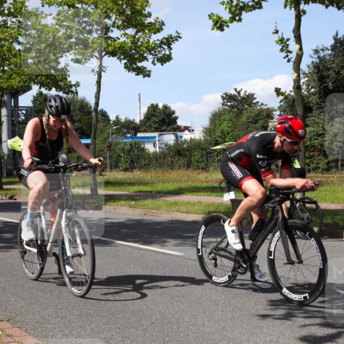 10.08.2025 - GEWOBA Citytriathlon Bremen Yannick Fuchs http://msf.ph/oto/8575754 10.08.2025 14:29:00 Radfahren 168, 172, 193, 321, 350, 403 meine-sportfotos.de