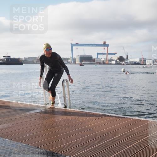 17.08.2025 - KN Förde Triathlon 2025 KatJ http://msf.ph/oto/8575808 17.08.2025 09:08:21 Schwimmen 115, 115 meine-sportfotos.de