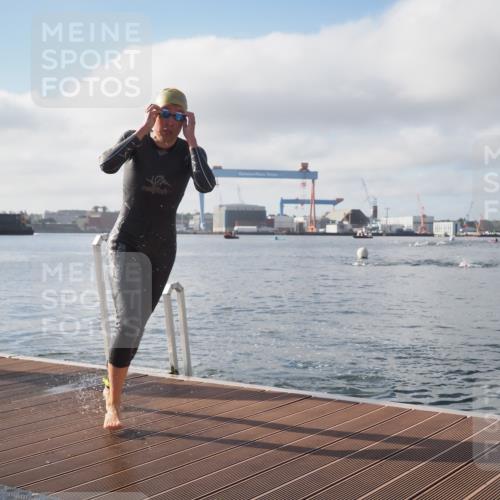 17.08.2025 - KN Förde Triathlon 2025 KatJ http://msf.ph/oto/8575813 17.08.2025 09:08:21 Schwimmen 115, 115 meine-sportfotos.de