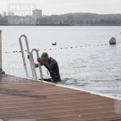 17.08.2025 - KN Förde Triathlon 2025 KatJ http://msf.ph/oto/8575831 17.08.2025 09:09:47 Schwimmen 108, 108 meine-sportfotos.de