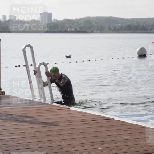 17.08.2025 - KN Förde Triathlon 2025 KatJ http://msf.ph/oto/8575832 17.08.2025 09:09:47 Schwimmen 108, 108 meine-sportfotos.de