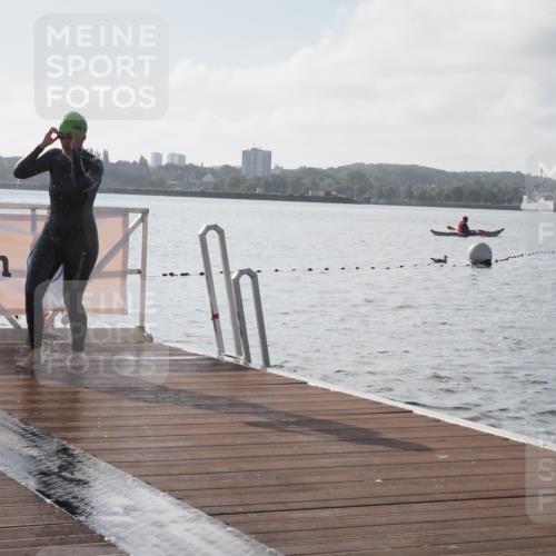 17.08.2025 - KN Förde Triathlon 2025 KatJ http://msf.ph/oto/8575878 17.08.2025 09:10:09 Schwimmen 102, 109, 119, 120, 102, 109, 110, 120 meine-sportfotos.de