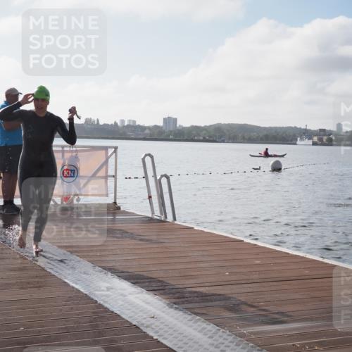 17.08.2025 - KN Förde Triathlon 2025 KatJ http://msf.ph/oto/8575885 17.08.2025 09:10:10 Schwimmen 102, 109, 119, 120, 102, 109, 110, 120 meine-sportfotos.de