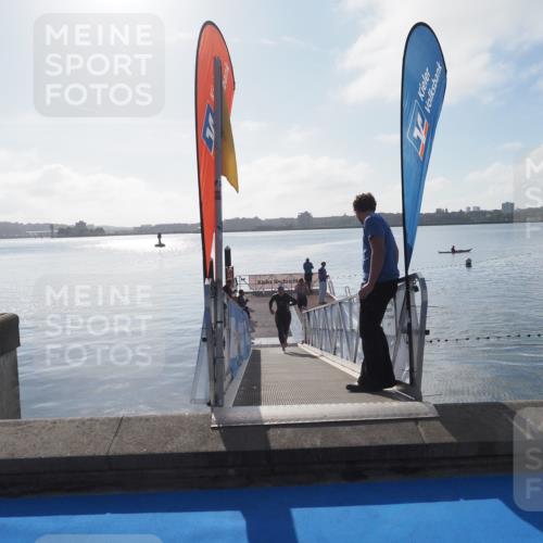 17.08.2025 - KN Förde Triathlon 2025 MichiJ http://msf.ph/oto/8575897 17.08.2025 09:07:41 Schwimmen 104, 103, 104 meine-sportfotos.de