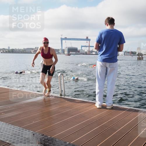 17.08.2025 - KN Förde Triathlon 2025 KatJ http://msf.ph/oto/8575923 17.08.2025 09:10:19 Schwimmen 105, 109, 114, 119, 120, 253, 102, 109, 114, 119, 120 meine-sportfotos.de