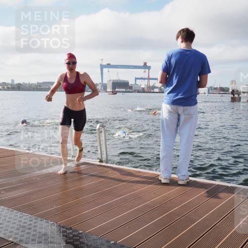 17.08.2025 - KN Förde Triathlon 2025 KatJ http://msf.ph/oto/8575927 17.08.2025 09:10:19 Schwimmen 105, 109, 114, 119, 120, 253, 102, 109, 114, 119, 120 meine-sportfotos.de