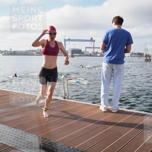 17.08.2025 - KN Förde Triathlon 2025 KatJ http://msf.ph/oto/8575933 17.08.2025 09:10:19 Schwimmen 105, 109, 114, 119, 120, 253, 102, 109, 114, 119, 120 meine-sportfotos.de