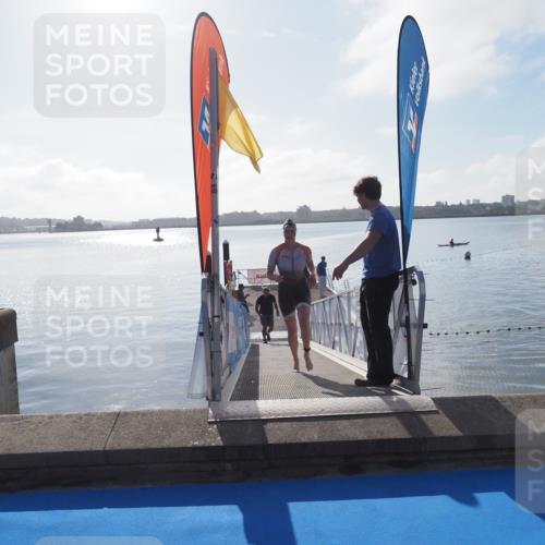 17.08.2025 - KN Förde Triathlon 2025 MichiJ http://msf.ph/oto/8575946 17.08.2025 09:07:46 Schwimmen 103, 104, 103 meine-sportfotos.de