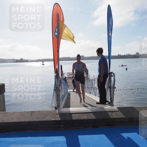 17.08.2025 - KN Förde Triathlon 2025 MichiJ http://msf.ph/oto/8575951 17.08.2025 09:07:46 Schwimmen 103, 104, 103 meine-sportfotos.de