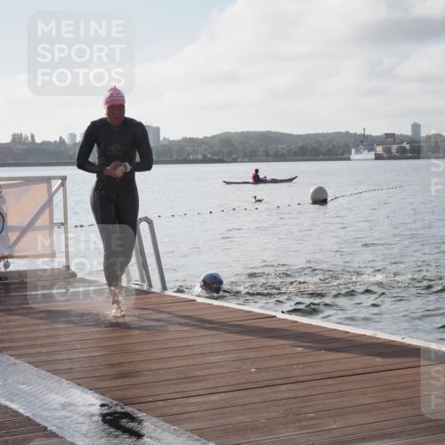 17.08.2025 - KN Förde Triathlon 2025 KatJ http://msf.ph/oto/8575952 17.08.2025 09:10:22 Schwimmen 105, 109, 114, 119, 253, 105, 109, 114, 119, 120, 253 meine-sportfotos.de
