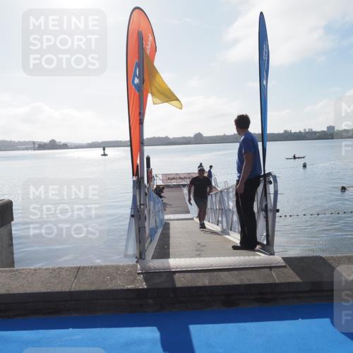 17.08.2025 - KN Förde Triathlon 2025 MichiJ http://msf.ph/oto/8575972 17.08.2025 09:07:48 Schwimmen 103, 104 meine-sportfotos.de
