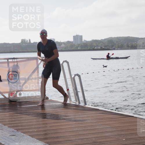 17.08.2025 - KN Förde Triathlon 2025 KatJ http://msf.ph/oto/8575984 17.08.2025 09:10:27 Schwimmen 105, 114, 119, 253, 105, 109, 114, 119, 253 meine-sportfotos.de