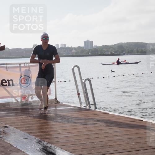 17.08.2025 - KN Förde Triathlon 2025 KatJ http://msf.ph/oto/8575991 17.08.2025 09:10:28 Schwimmen 105, 114, 253, 105, 109, 114, 119, 253 meine-sportfotos.de