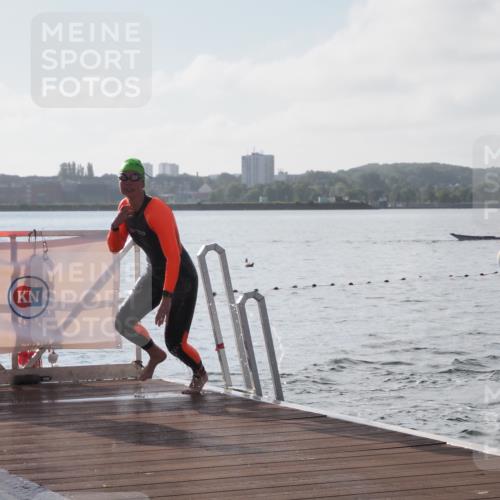 17.08.2025 - KN Förde Triathlon 2025 KatJ http://msf.ph/oto/8576016 17.08.2025 09:10:38 Schwimmen 113, 121, 105, 113, 121, 253 meine-sportfotos.de