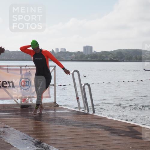 17.08.2025 - KN Förde Triathlon 2025 KatJ http://msf.ph/oto/8576023 17.08.2025 09:10:38 Schwimmen 113, 121, 105, 113, 121, 253 meine-sportfotos.de