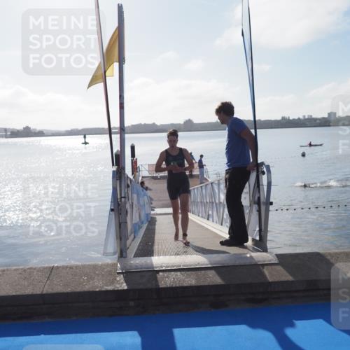 17.08.2025 - KN Förde Triathlon 2025 MichiJ http://msf.ph/oto/8576027 17.08.2025 09:08:12 Schwimmen 106, 252, 115, 252 meine-sportfotos.de