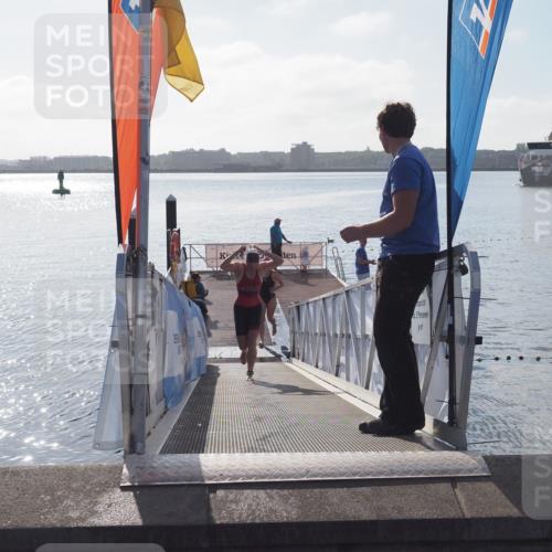 17.08.2025 - KN Förde Triathlon 2025 MichiJ http://msf.ph/oto/8576106 17.08.2025 09:08:55 Schwimmen 101, 107, 101, 107 meine-sportfotos.de