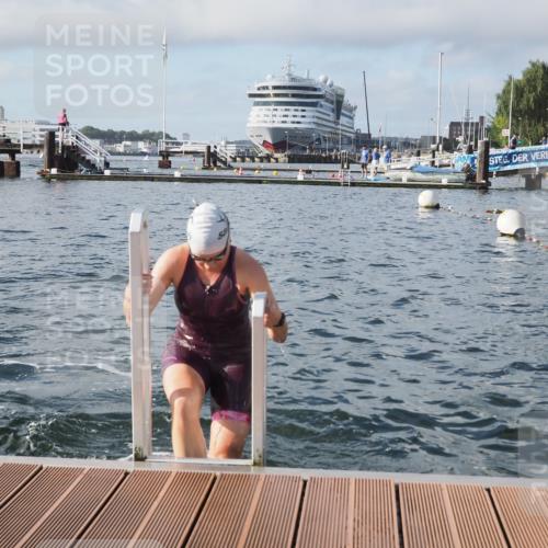17.08.2025 - KN Förde Triathlon 2025 KatJ http://msf.ph/oto/8576107 17.08.2025 09:11:14 Schwimmen 116, 117, 125, 157, 116, 117, 157 meine-sportfotos.de