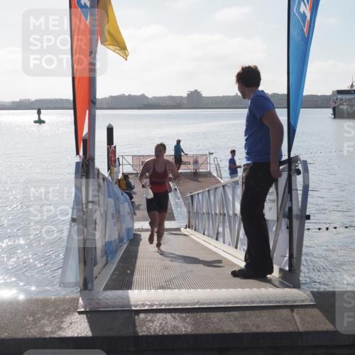 17.08.2025 - KN Förde Triathlon 2025 MichiJ http://msf.ph/oto/8576115 17.08.2025 09:08:56 Schwimmen 101, 107, 101, 107 meine-sportfotos.de