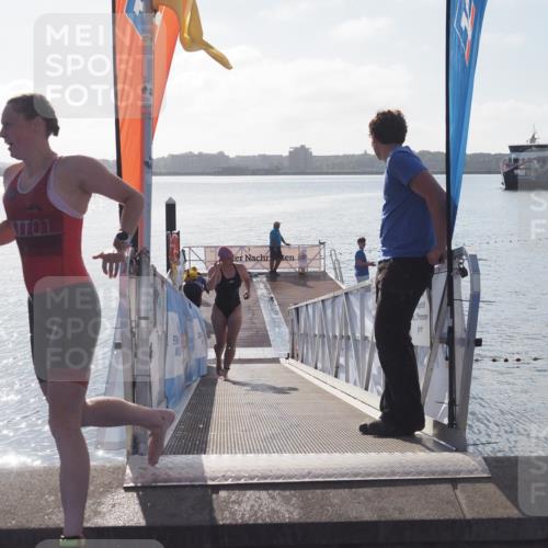 17.08.2025 - KN Förde Triathlon 2025 MichiJ http://msf.ph/oto/8576135 17.08.2025 09:08:58 Schwimmen 101, 107, 101, 107 meine-sportfotos.de