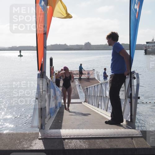 17.08.2025 - KN Förde Triathlon 2025 MichiJ http://msf.ph/oto/8576146 17.08.2025 09:08:58 Schwimmen 101, 107, 101, 107 meine-sportfotos.de