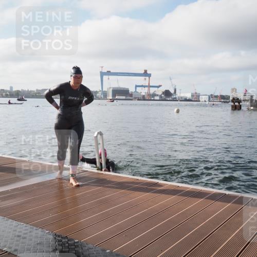 17.08.2025 - KN Förde Triathlon 2025 KatJ http://msf.ph/oto/8576150 17.08.2025 09:11:20 Schwimmen 116, 125, 157, 116, 117, 125, 157 meine-sportfotos.de