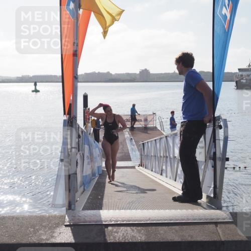 17.08.2025 - KN Förde Triathlon 2025 MichiJ http://msf.ph/oto/8576153 17.08.2025 09:08:59 Schwimmen 101, 107, 101, 107 meine-sportfotos.de