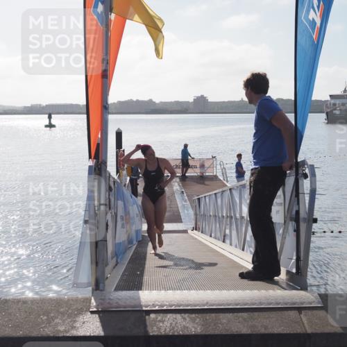 17.08.2025 - KN Förde Triathlon 2025 MichiJ http://msf.ph/oto/8576155 17.08.2025 09:08:59 Schwimmen 101, 107, 101, 107 meine-sportfotos.de