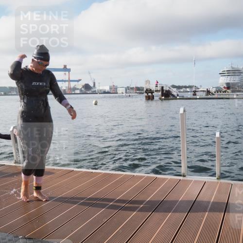 17.08.2025 - KN Förde Triathlon 2025 KatJ http://msf.ph/oto/8576166 17.08.2025 09:11:21 Schwimmen 116, 125, 157, 116, 117, 125, 157 meine-sportfotos.de