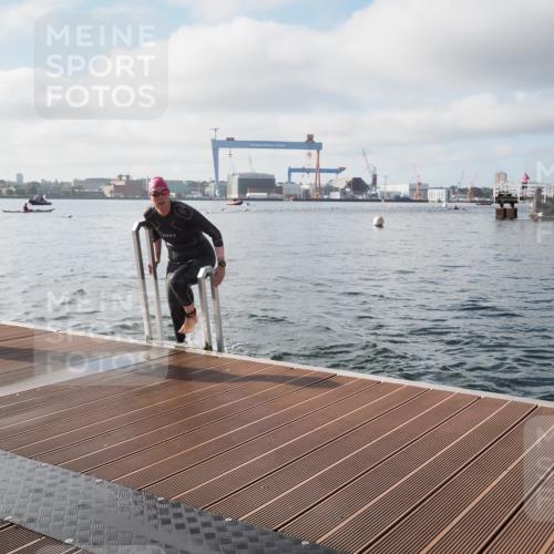 17.08.2025 - KN Förde Triathlon 2025 KatJ http://msf.ph/oto/8576179 17.08.2025 09:11:22 Schwimmen 116, 125, 157, 116, 117, 125, 157 meine-sportfotos.de