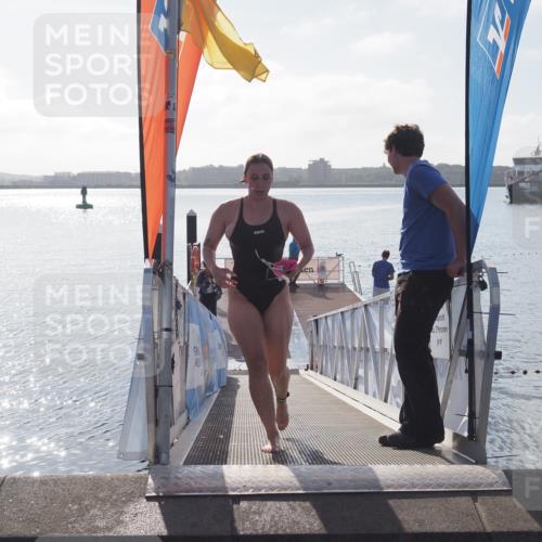17.08.2025 - KN Förde Triathlon 2025 MichiJ http://msf.ph/oto/8576180 17.08.2025 09:09:00 Schwimmen 101, 107, 107 meine-sportfotos.de