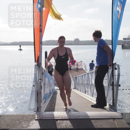 17.08.2025 - KN Förde Triathlon 2025 MichiJ http://msf.ph/oto/8576182 17.08.2025 09:09:00 Schwimmen 101, 107, 107 meine-sportfotos.de