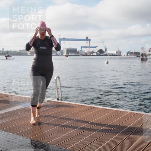 17.08.2025 - KN Förde Triathlon 2025 KatJ http://msf.ph/oto/8576189 17.08.2025 09:11:24 Schwimmen 125, 157, 116, 125, 157 meine-sportfotos.de