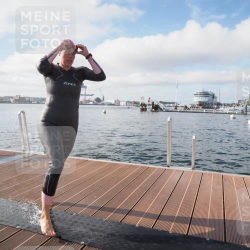 17.08.2025 - KN Förde Triathlon 2025 KatJ http://msf.ph/oto/8576198 17.08.2025 09:11:24 Schwimmen 125, 157, 116, 125, 157 meine-sportfotos.de