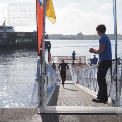 17.08.2025 - KN Förde Triathlon 2025 MichiJ http://msf.ph/oto/8576208 17.08.2025 09:09:55 Schwimmen 108, 108, 110 meine-sportfotos.de