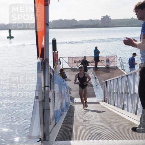 17.08.2025 - KN Förde Triathlon 2025 MichiJ http://msf.ph/oto/8576303 17.08.2025 09:10:11 Schwimmen 102, 110, 102, 109, 119, 120 meine-sportfotos.de