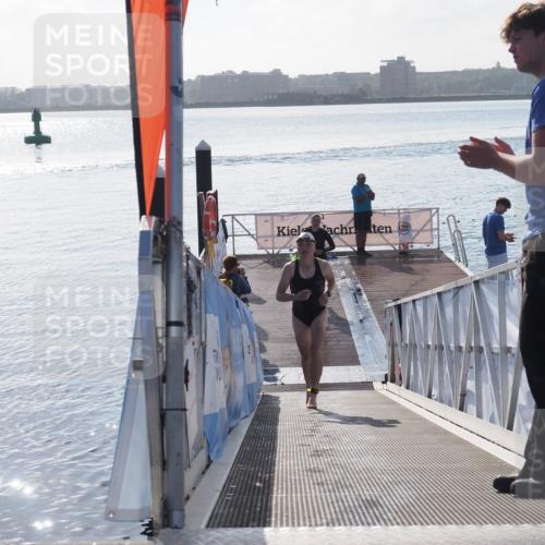 17.08.2025 - KN Förde Triathlon 2025 MichiJ http://msf.ph/oto/8576305 17.08.2025 09:10:11 Schwimmen 102, 110, 102, 109, 119, 120 meine-sportfotos.de