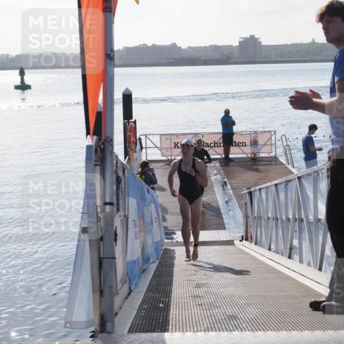17.08.2025 - KN Förde Triathlon 2025 MichiJ http://msf.ph/oto/8576310 17.08.2025 09:10:12 Schwimmen 102, 110, 102, 109, 119, 120 meine-sportfotos.de
