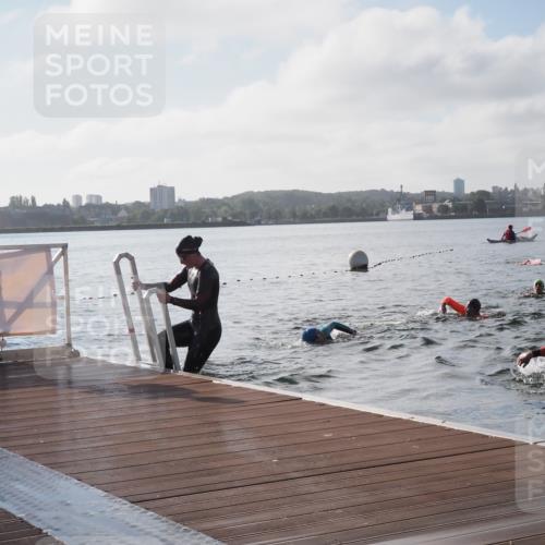 17.08.2025 - KN Förde Triathlon 2025 KatJ http://msf.ph/oto/8576313 17.08.2025 09:13:01 Schwimmen 126, 126 meine-sportfotos.de