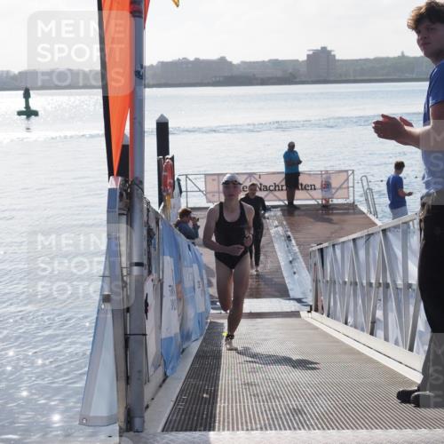 17.08.2025 - KN Förde Triathlon 2025 MichiJ http://msf.ph/oto/8576319 17.08.2025 09:10:12 Schwimmen 102, 110, 102, 109, 119, 120 meine-sportfotos.de